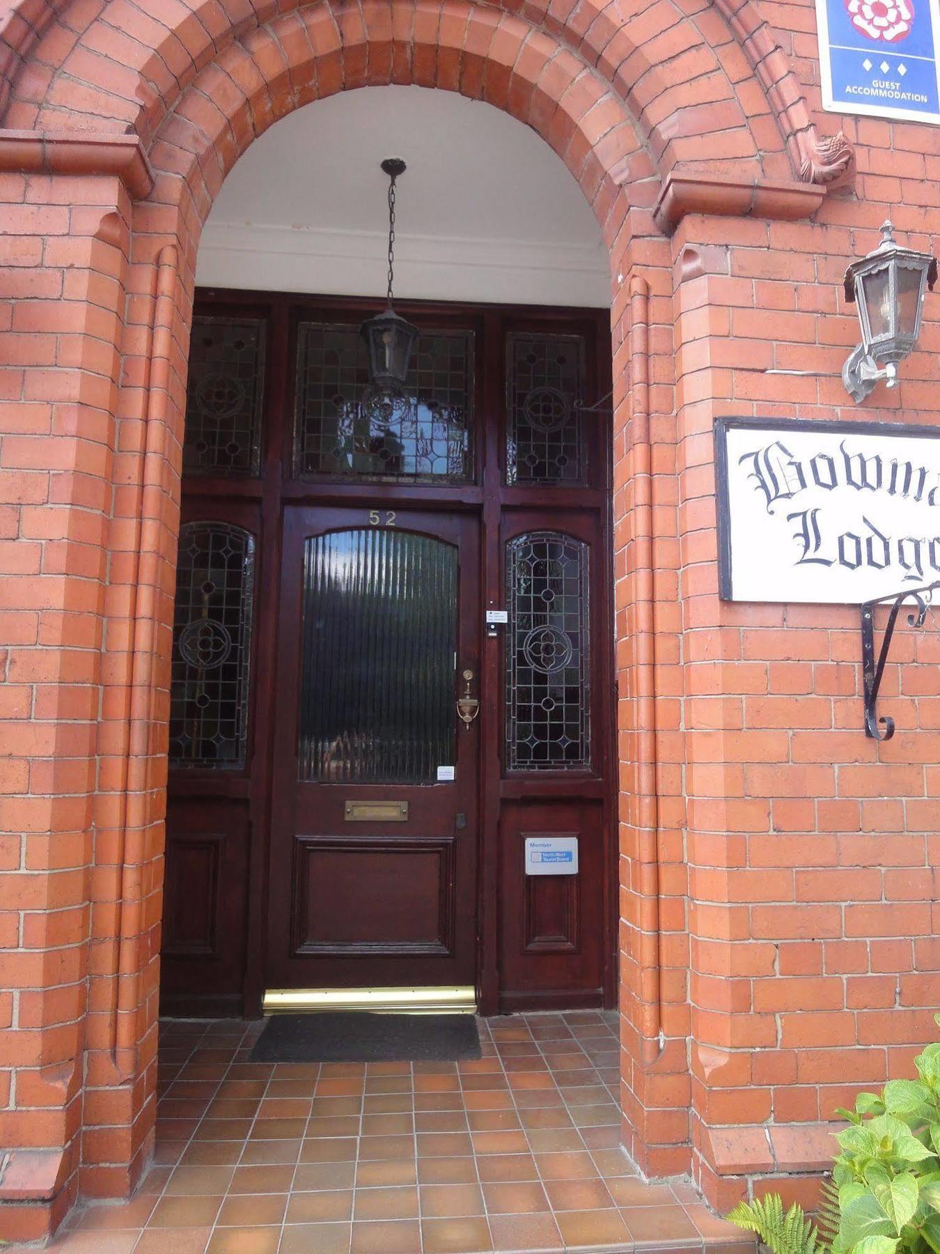 Bowman Lodge Честер Экстерьер фото